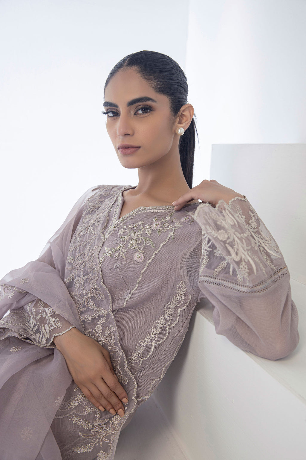 DD-0960 MAUVE DUPATTA