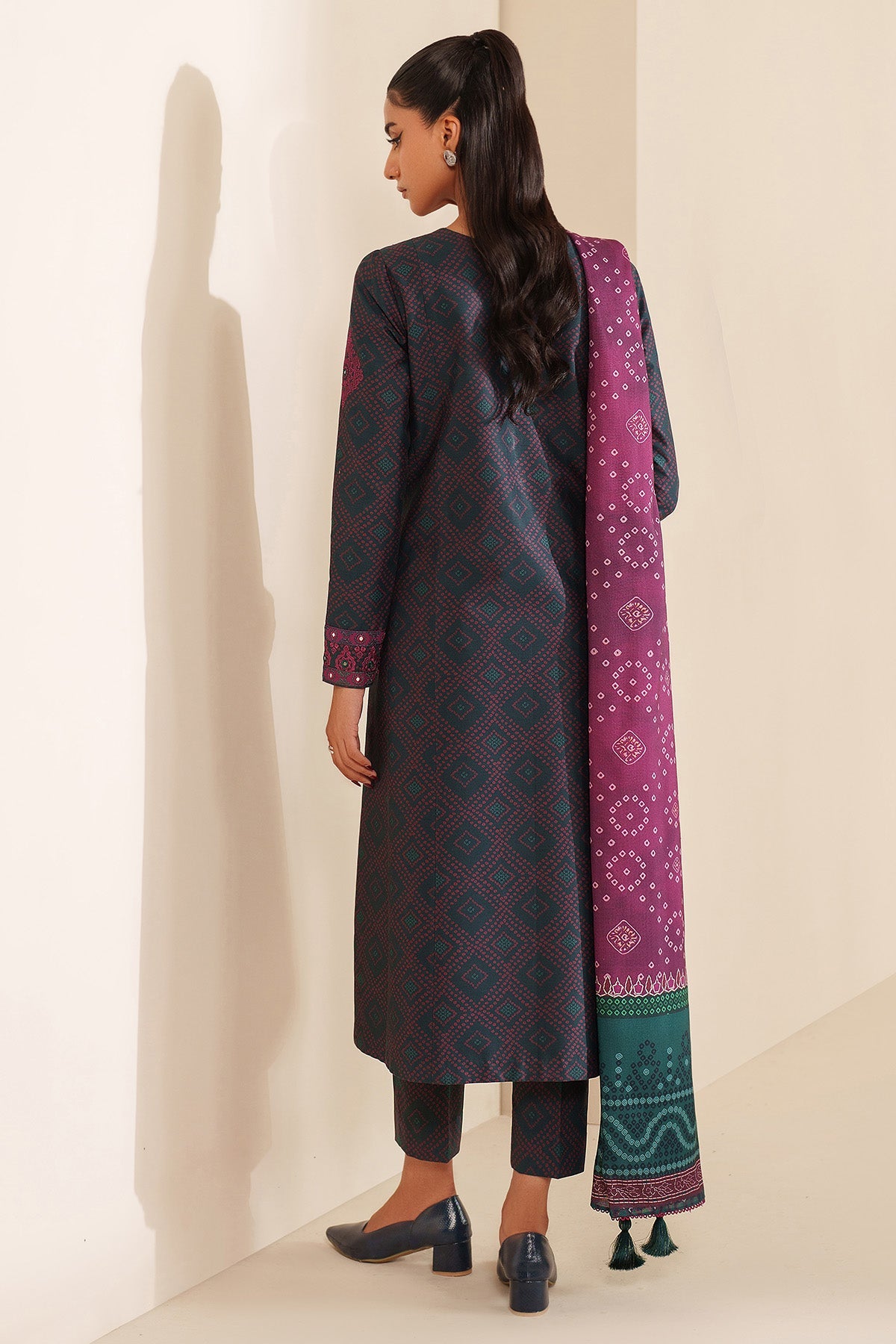 EMBROIDERED PREMIUM VISCOSE UW-0230
