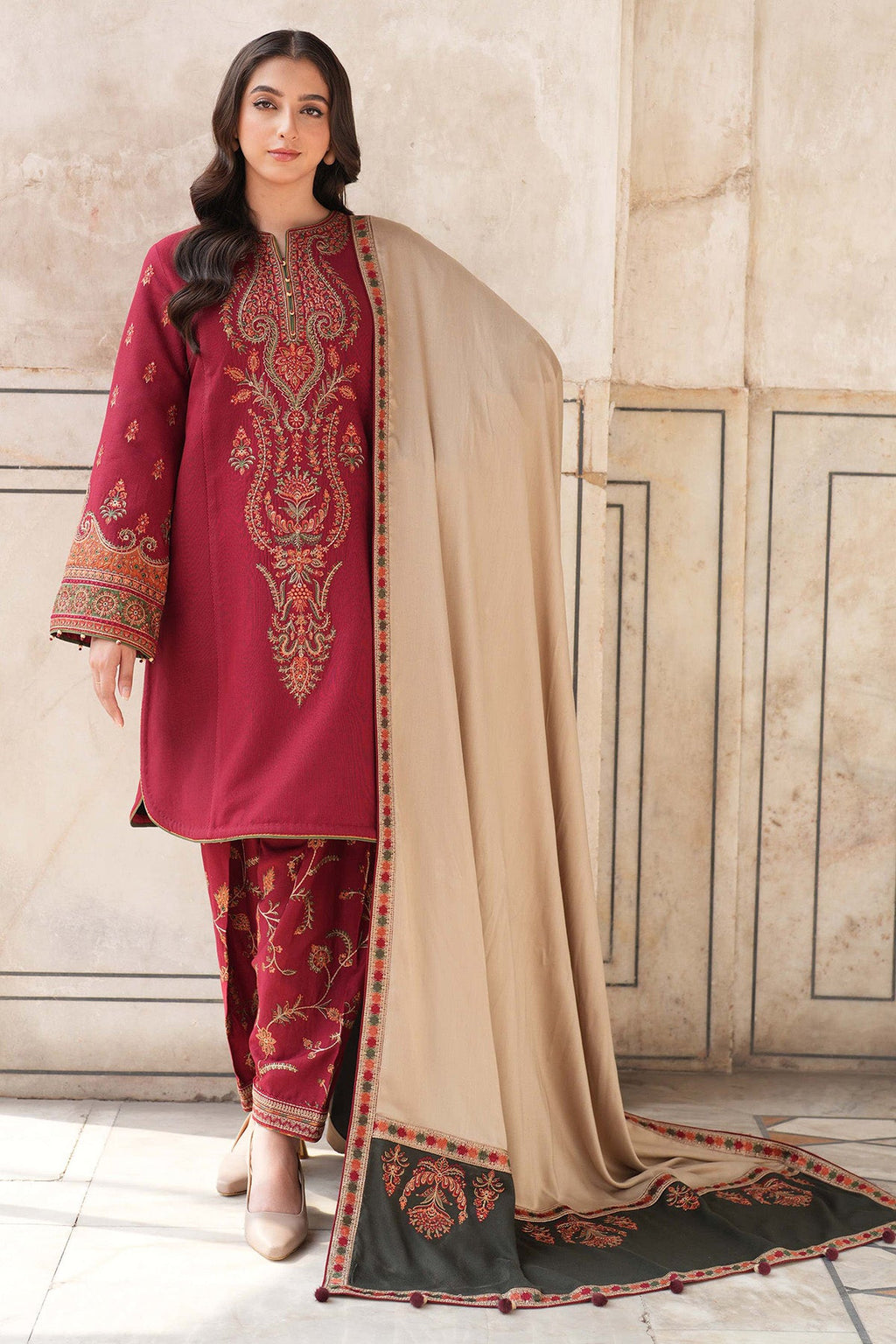 EMBROIDERED SLUB KHADDAR DW'24 D3