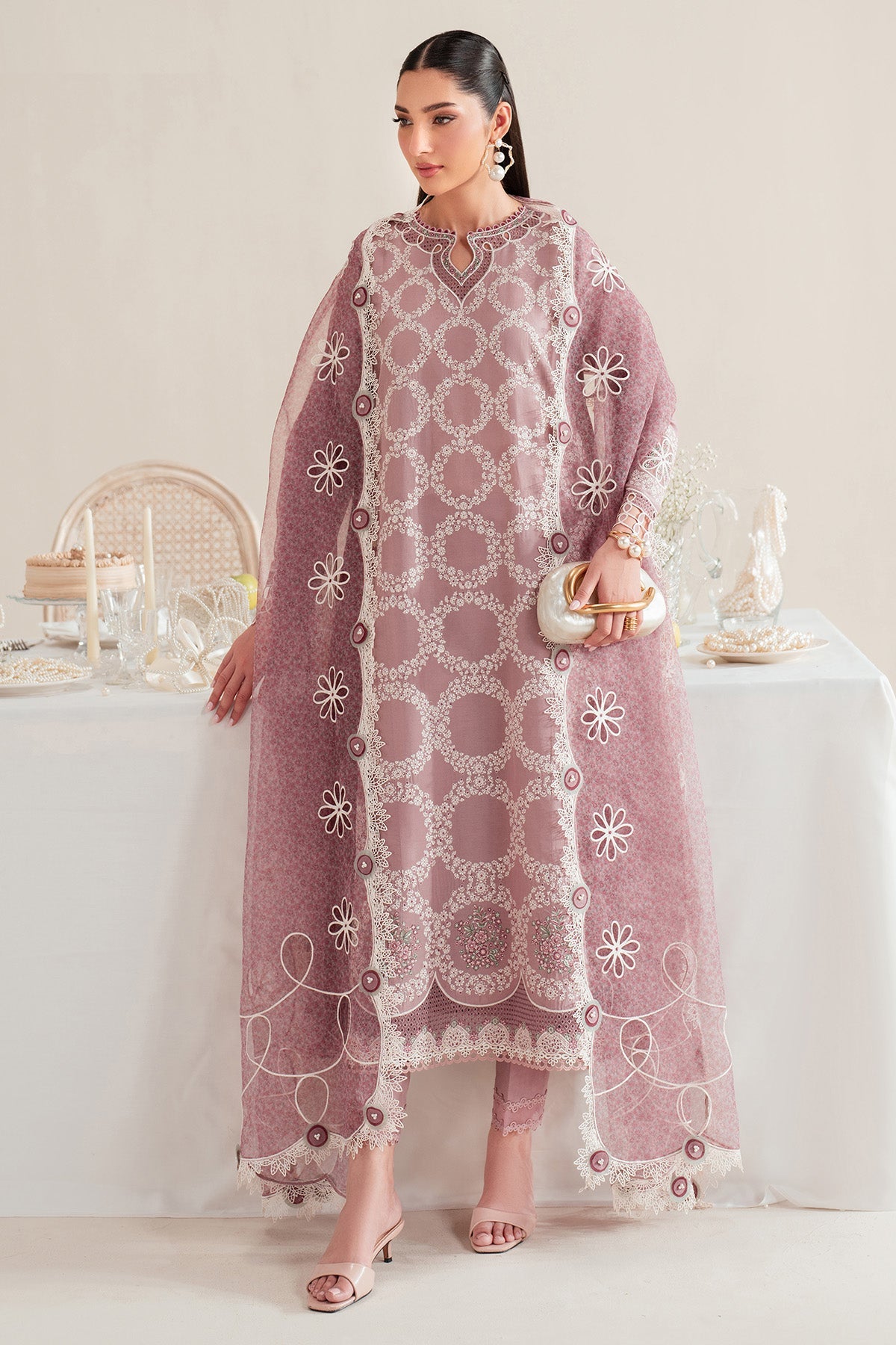 EMBROIDERED LAWN IL25-D10