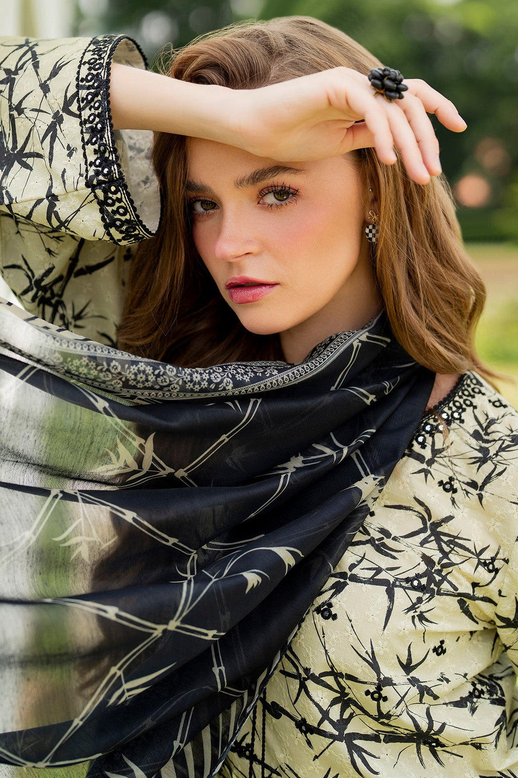 EMBROIDERED SOFT CAMBRIC RTW-1217