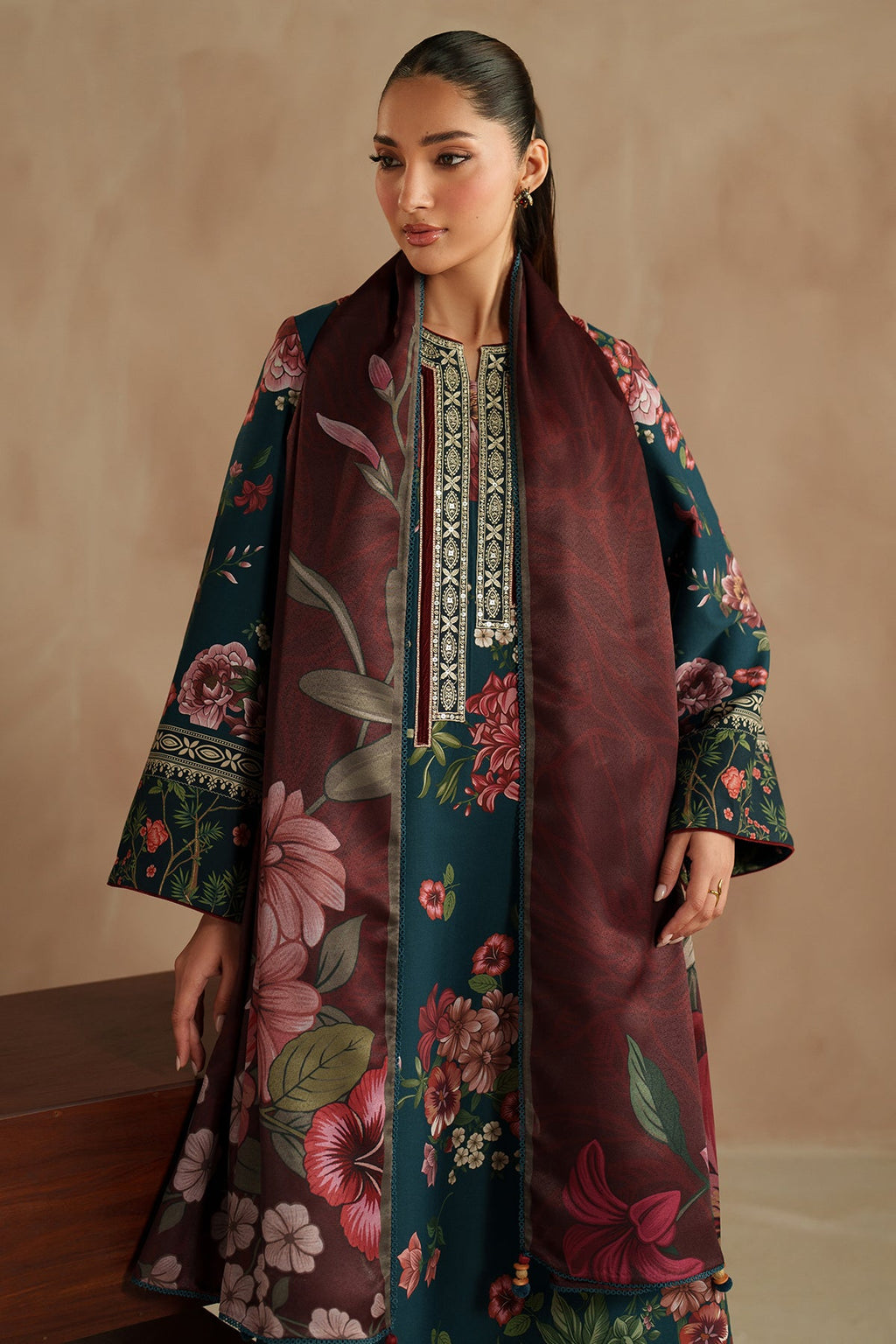 EMBROIDERED PREMIUM VISCOSE UW-0209