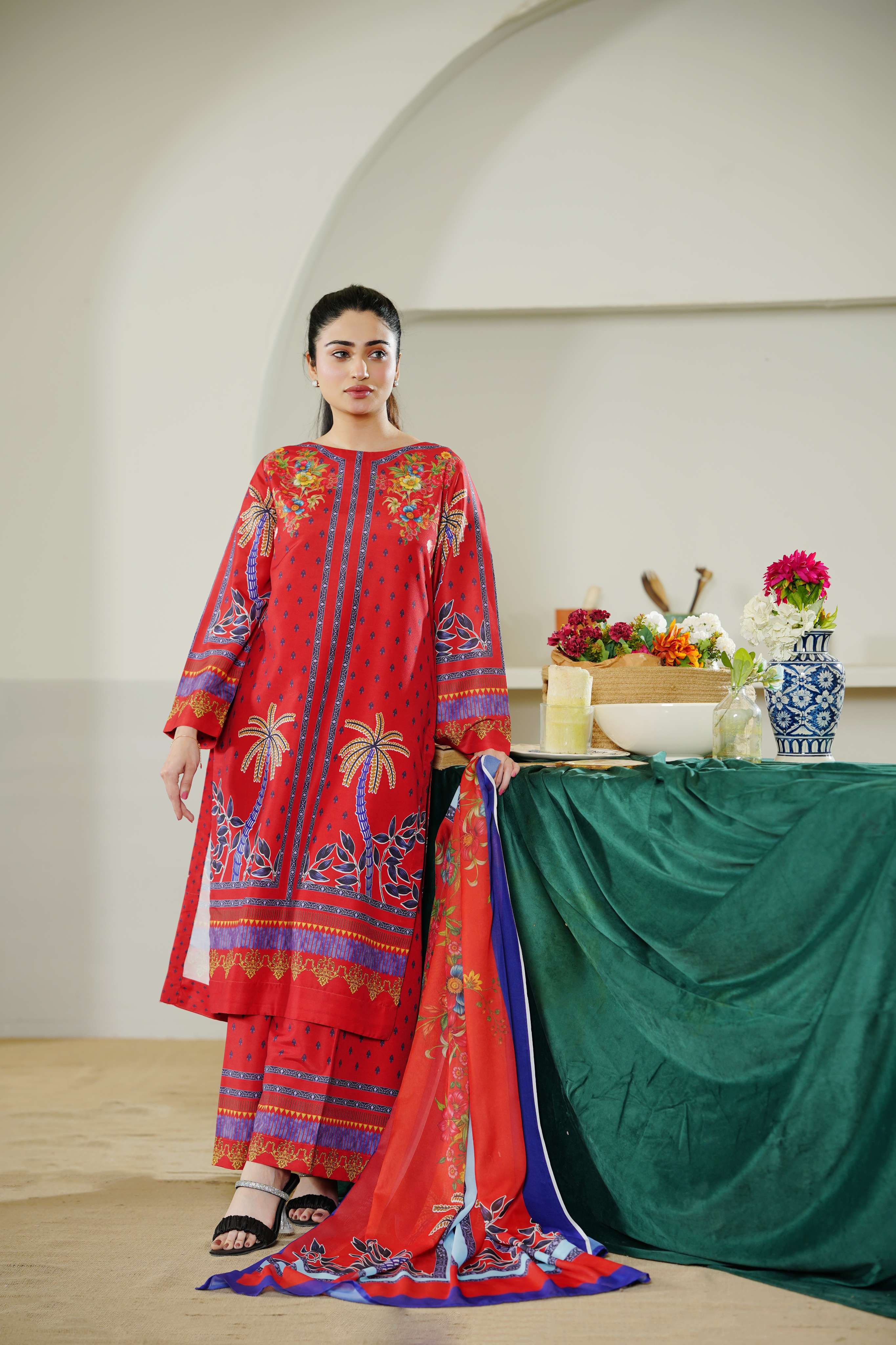 Scarlet Elegance  - Premium Poly Lawn