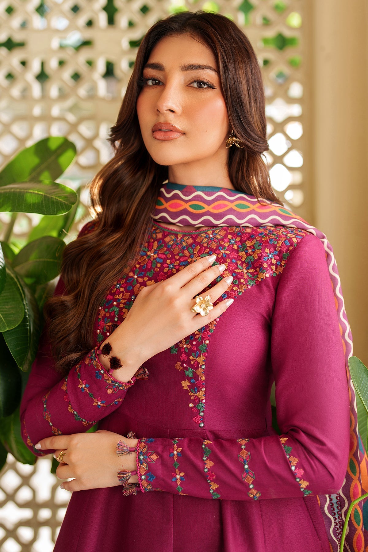 EMBROIDERED KHADDAR RTW-1233
