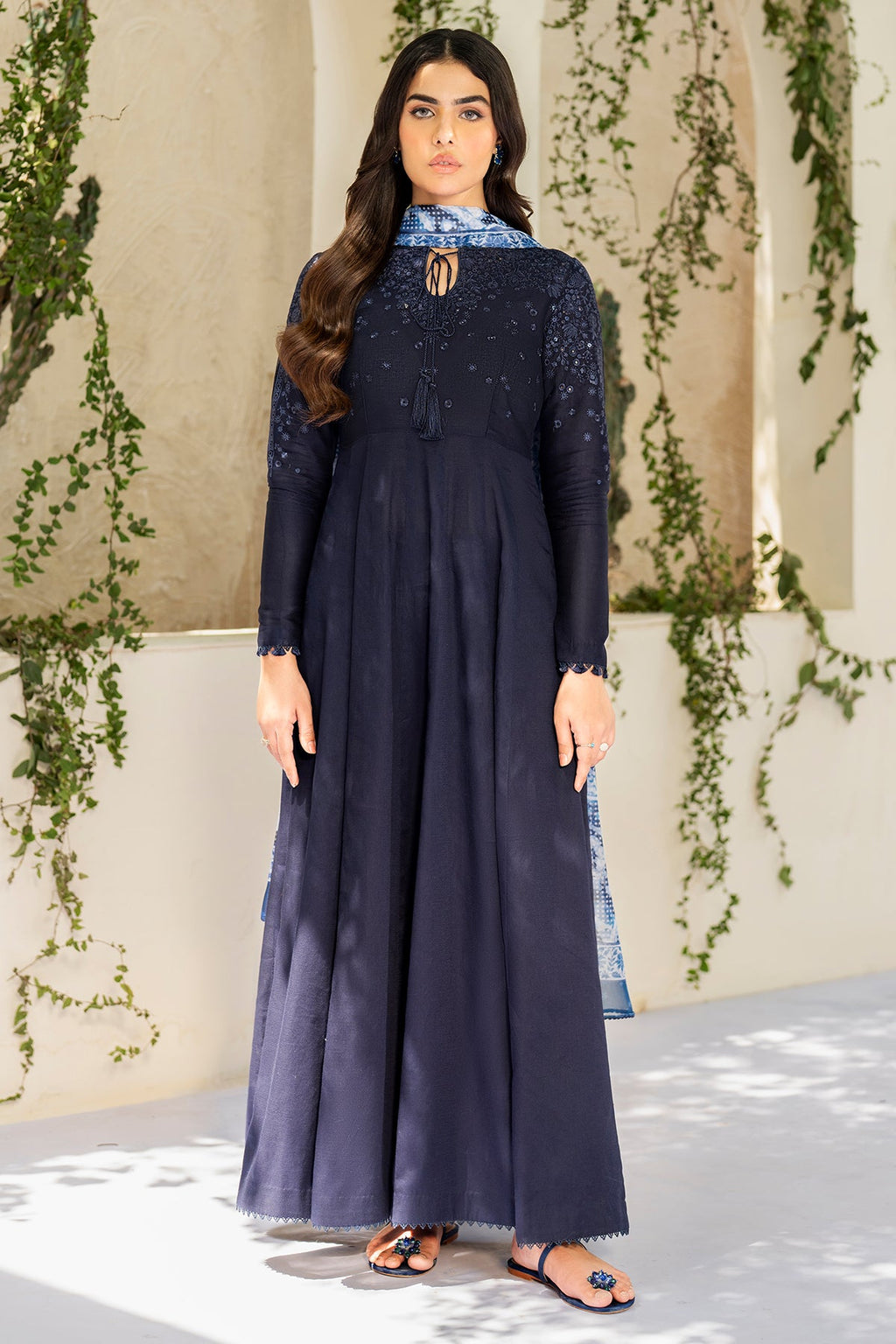 EMBROIDERED DOBBY LAWN USE-9209