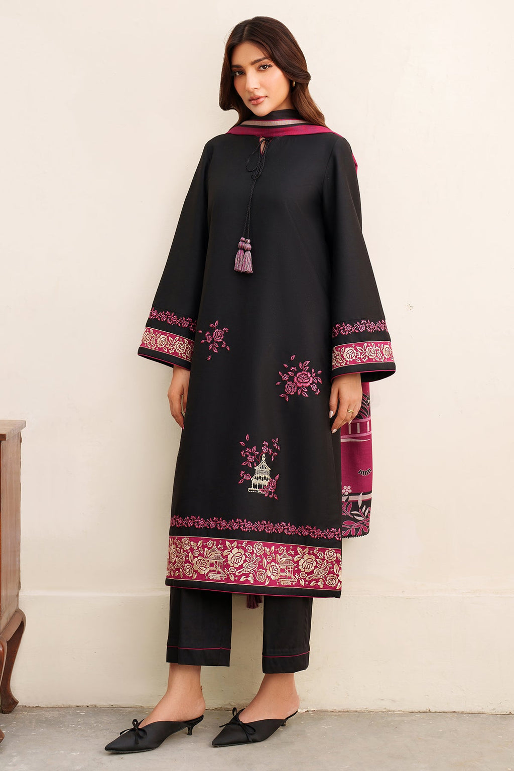 EMBROIDERED PREMIUM VISCOSE UW-0154