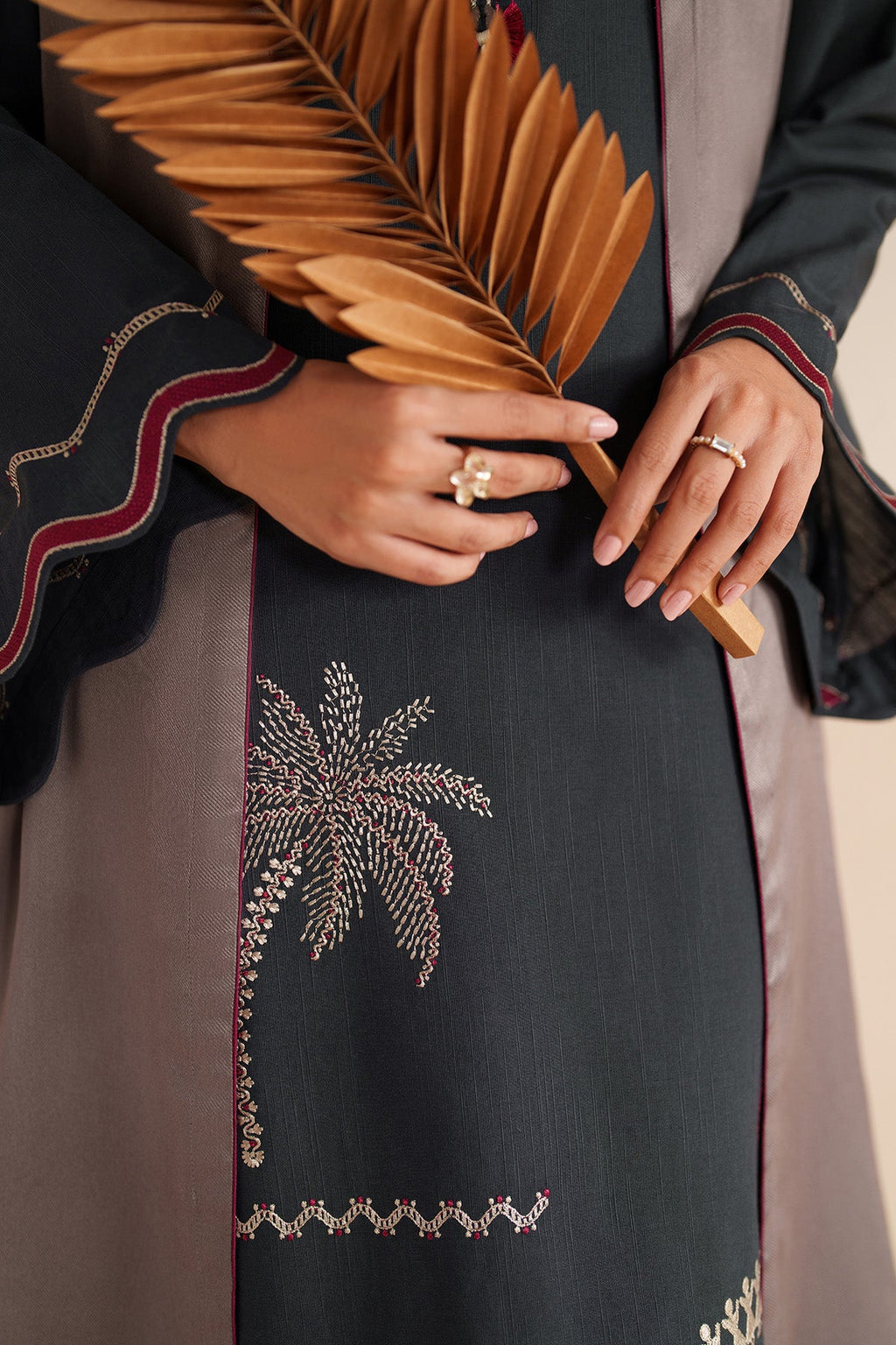 EMBROIDERED KHADDAR UW-0227