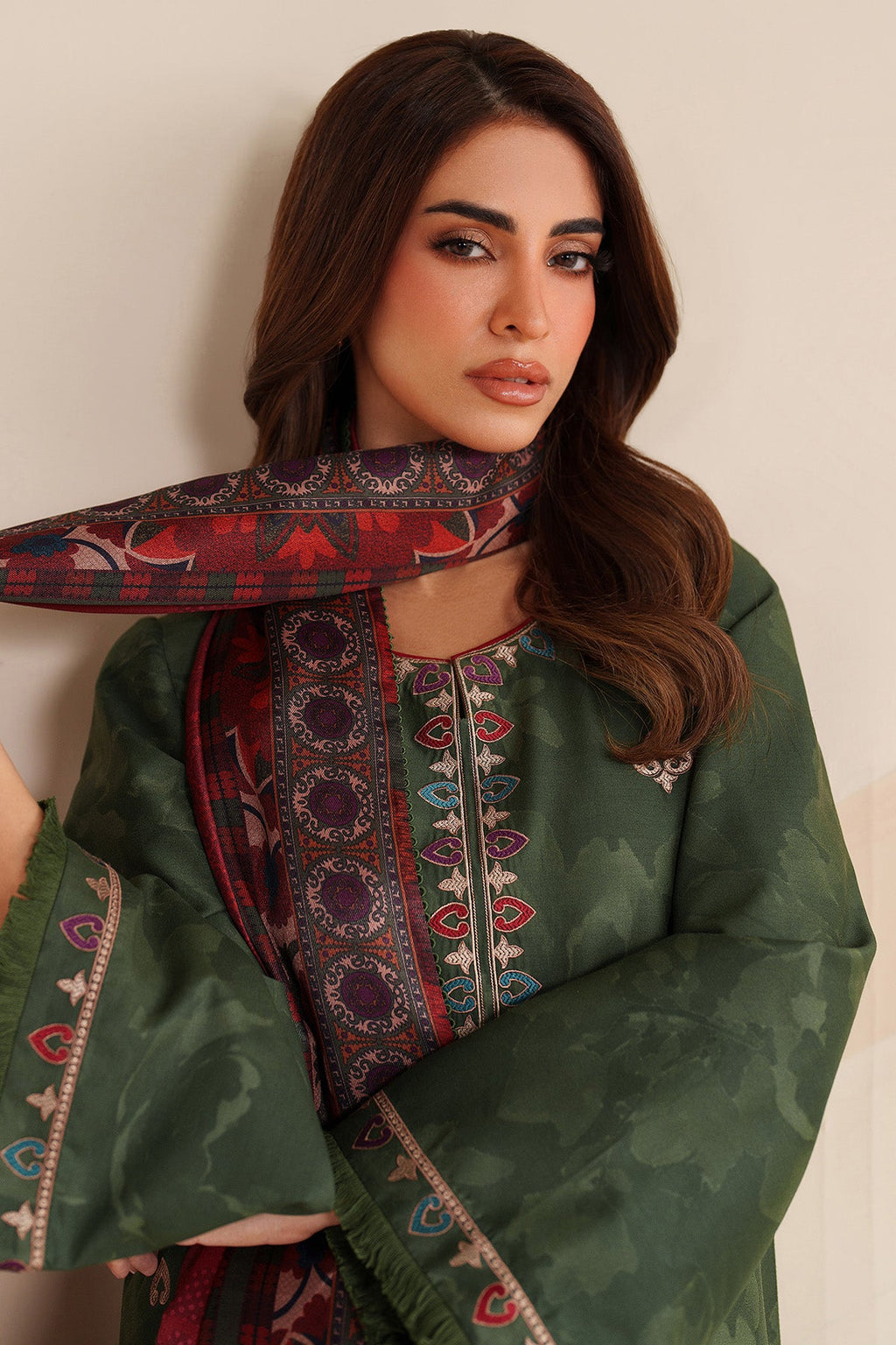 EMBROIDERED PREMIUM VISCOSE UW-0236