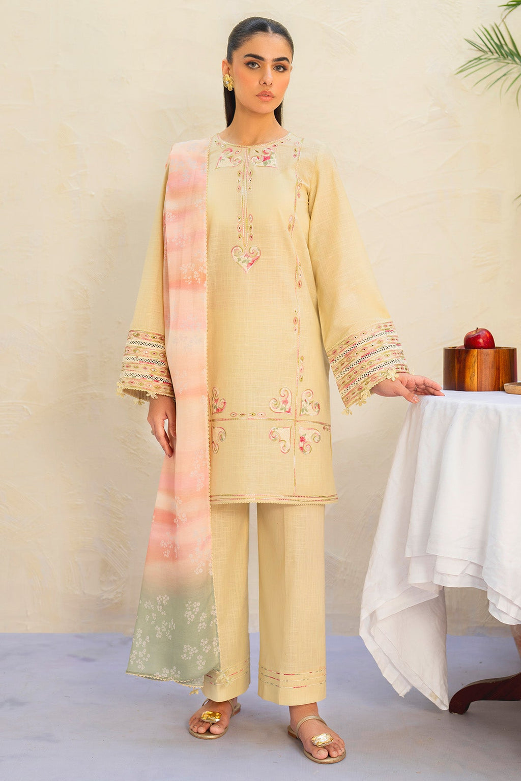 EMBROIDERED SLUB LAWN USE-9210