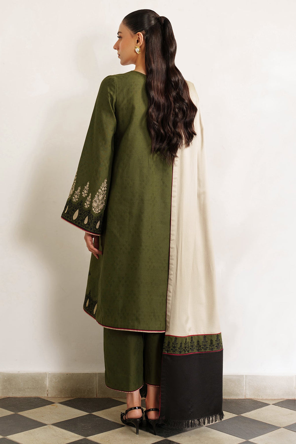 EMBROIDERED JACQUARD KHADDAR RTW-1251