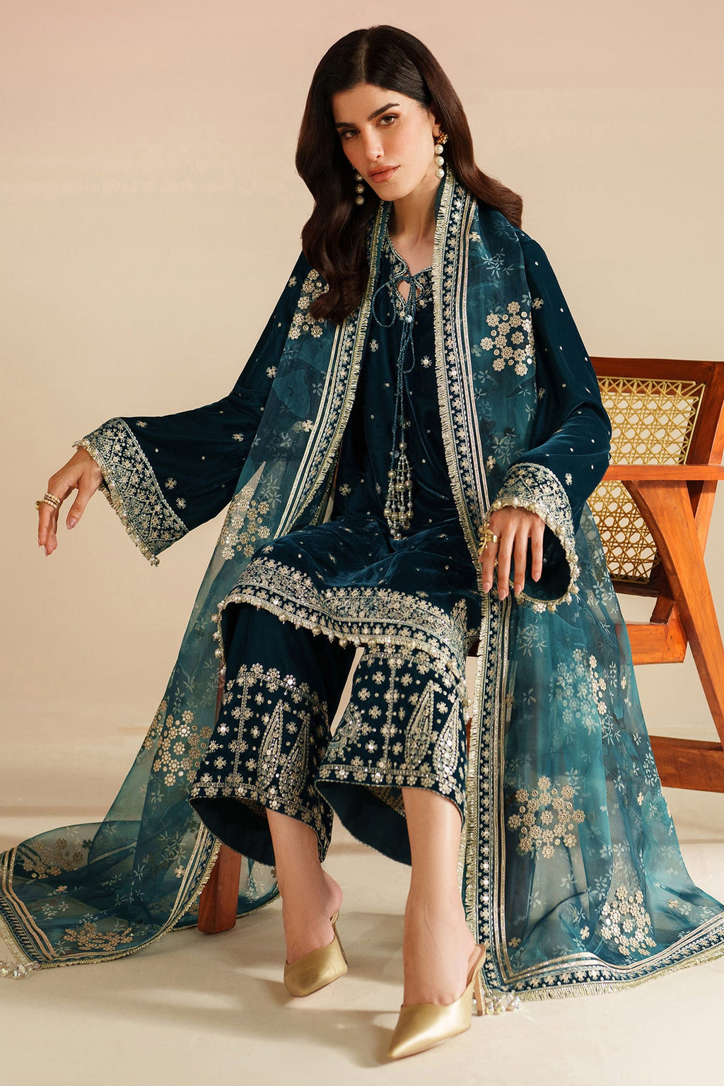 Embroidered Velvet Formal VVF D-2