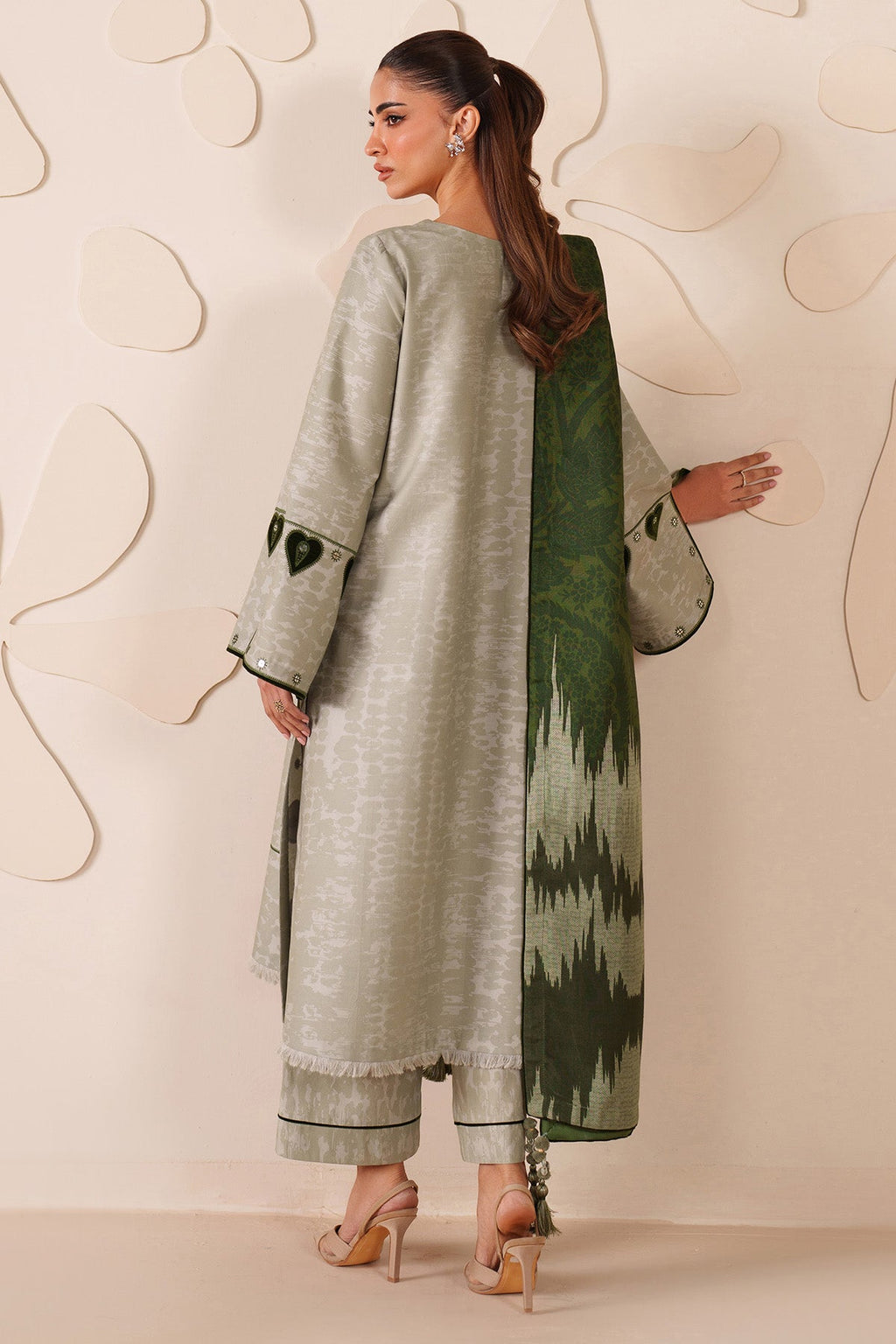 EMBROIDERED PREMIUM VISCOSE UW-0233