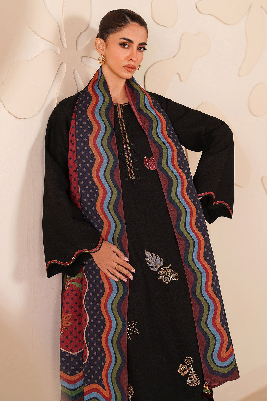 EMBROIDERED KHADDAR UW-0223