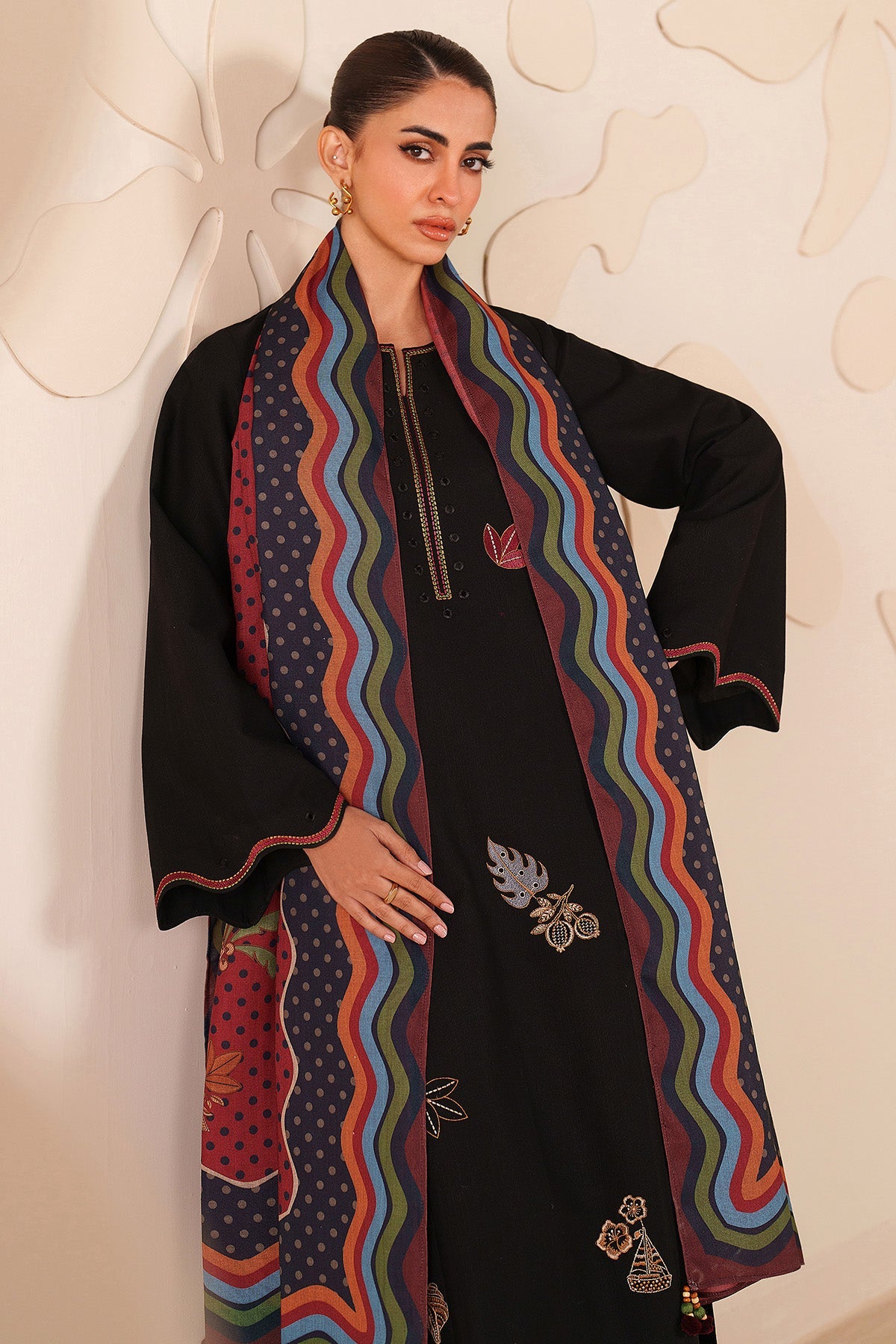 EMBROIDERED KHADDAR UW-0223