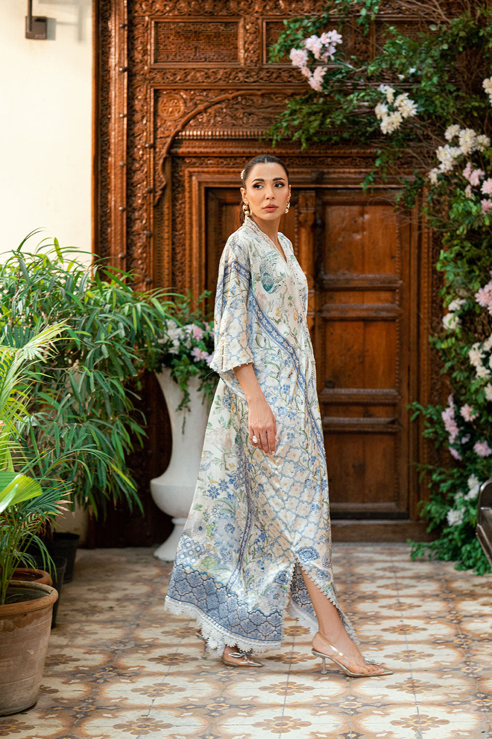 SS25DA-2755 SKY BLUE HAND EMBELLISHED KAFTAN