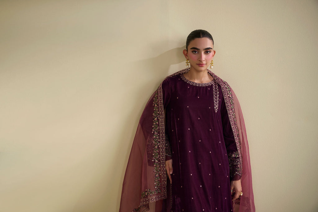 FW25DD-2805  MAGENTA  EMBROIDERED  DUPATTA