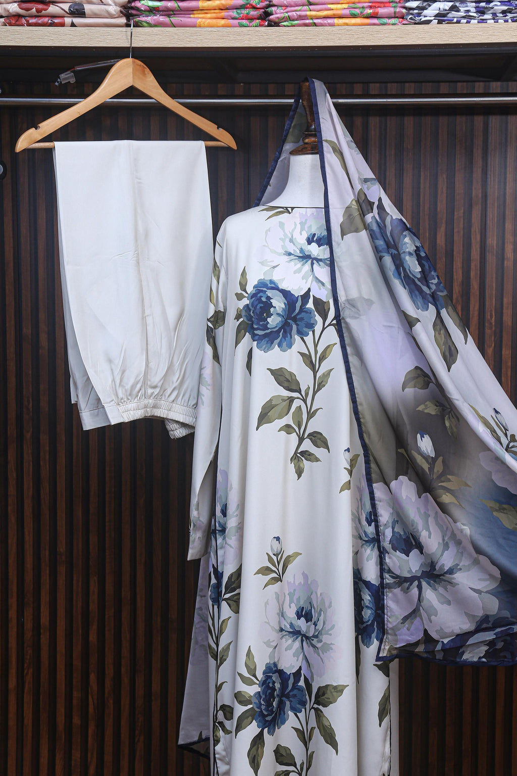 TBC - Duriz Dress