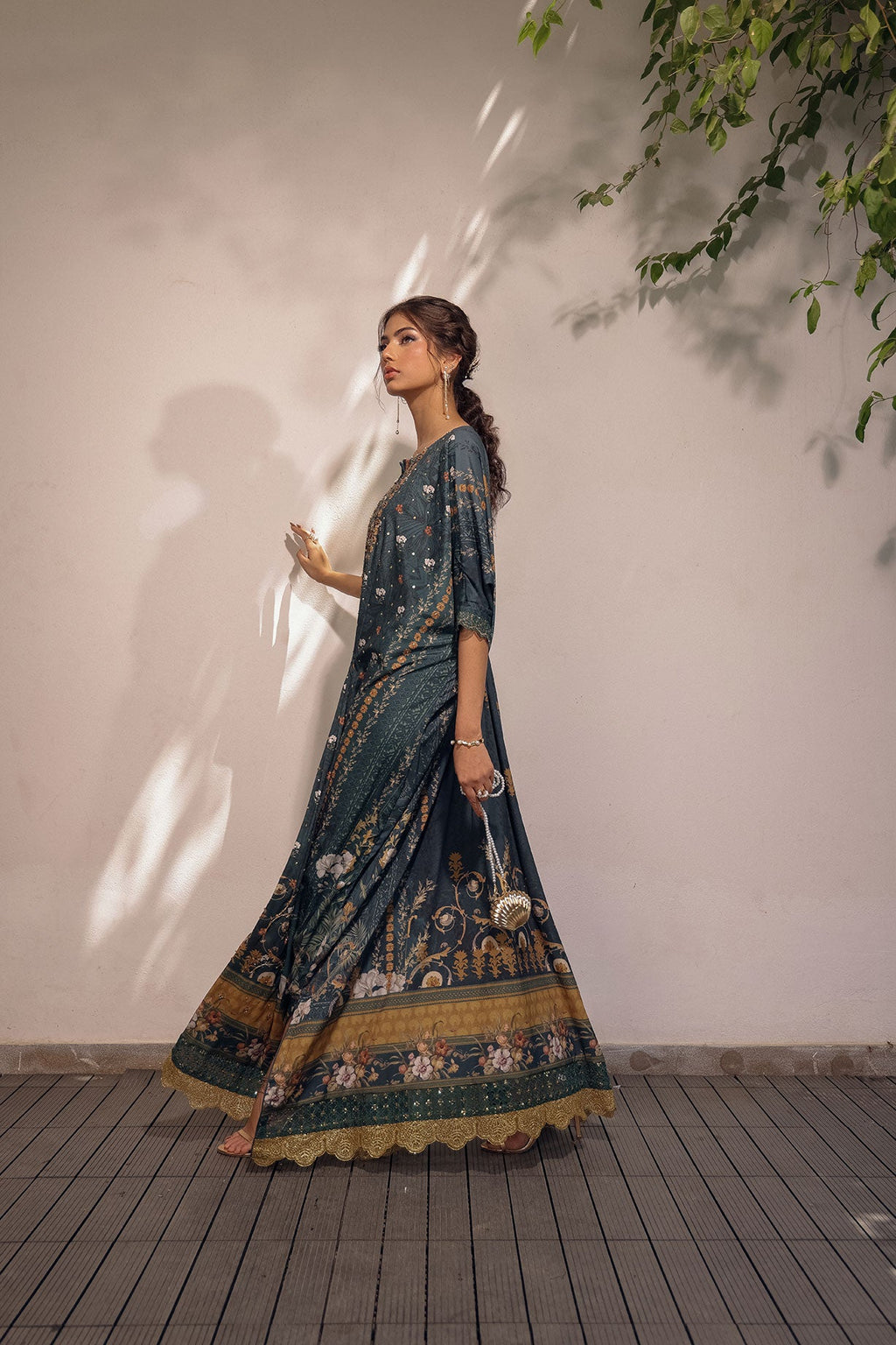 SS24DA-2520 DARK GREEN HAND EMBELLISHED KAFTAN