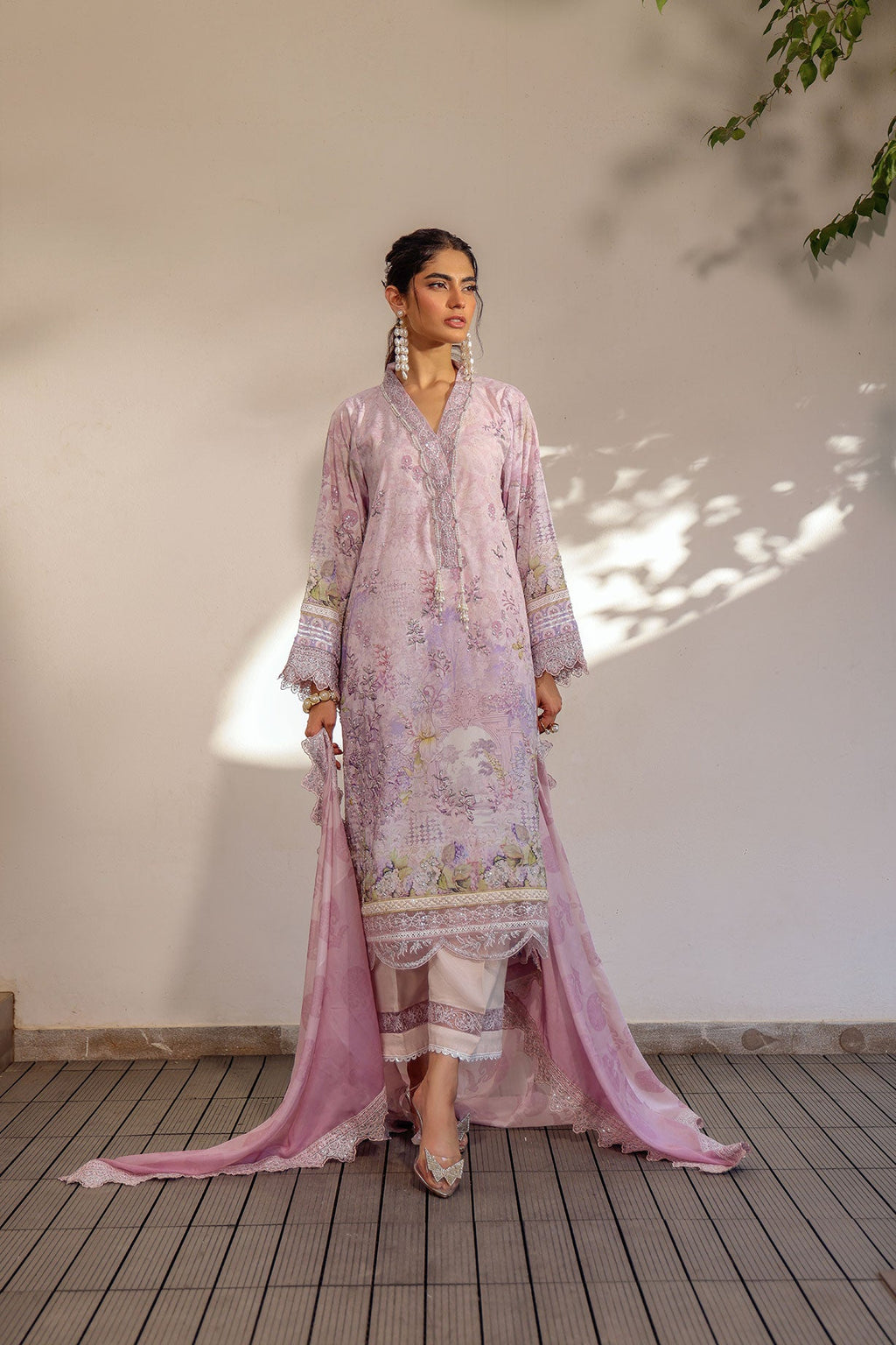 SS24DA-2512 LIGHT PURPLE 2PCS HAND EMBELLISHED  SHIRT WITH TROUSER