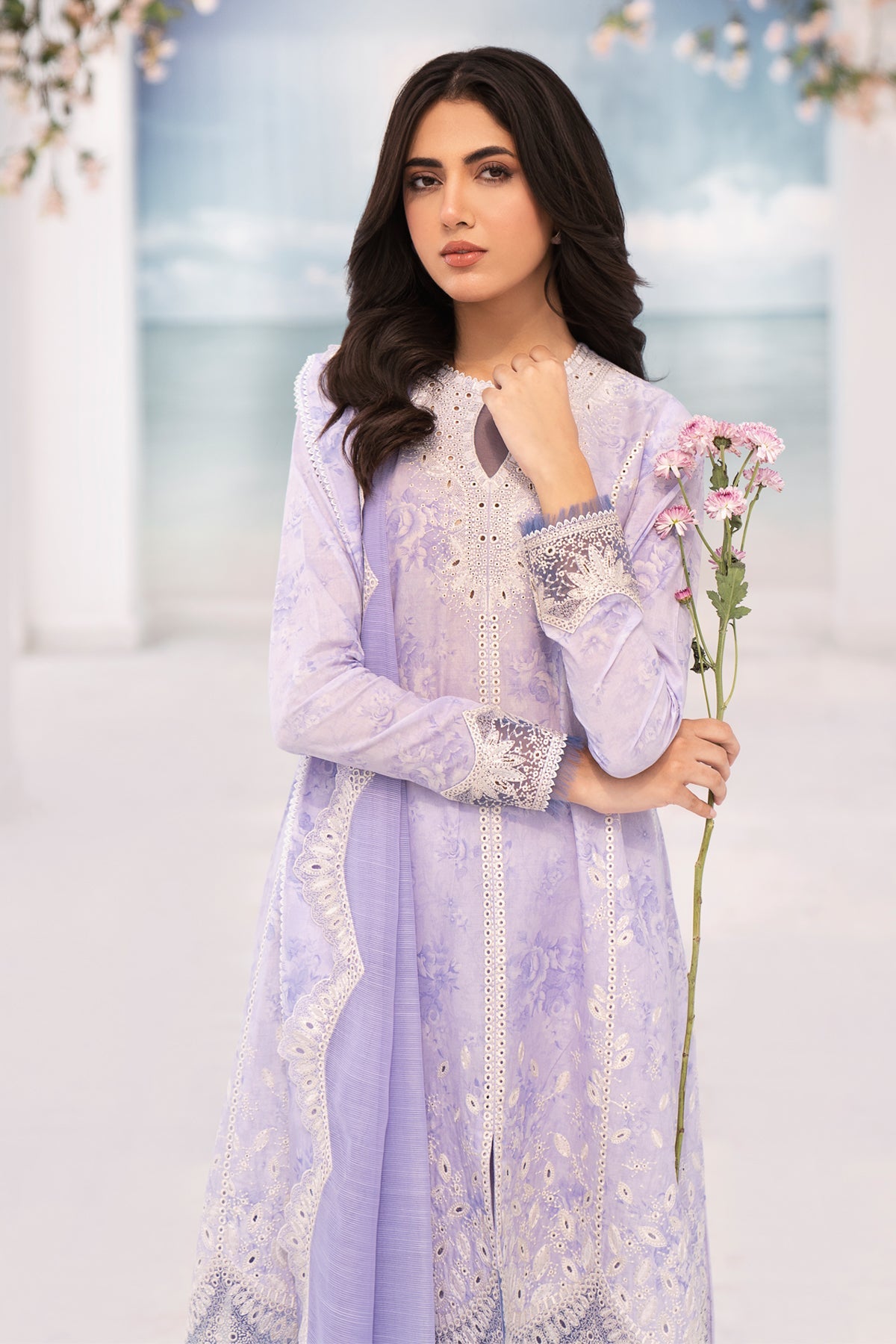 EMBROIDERED LAWN USE-9239