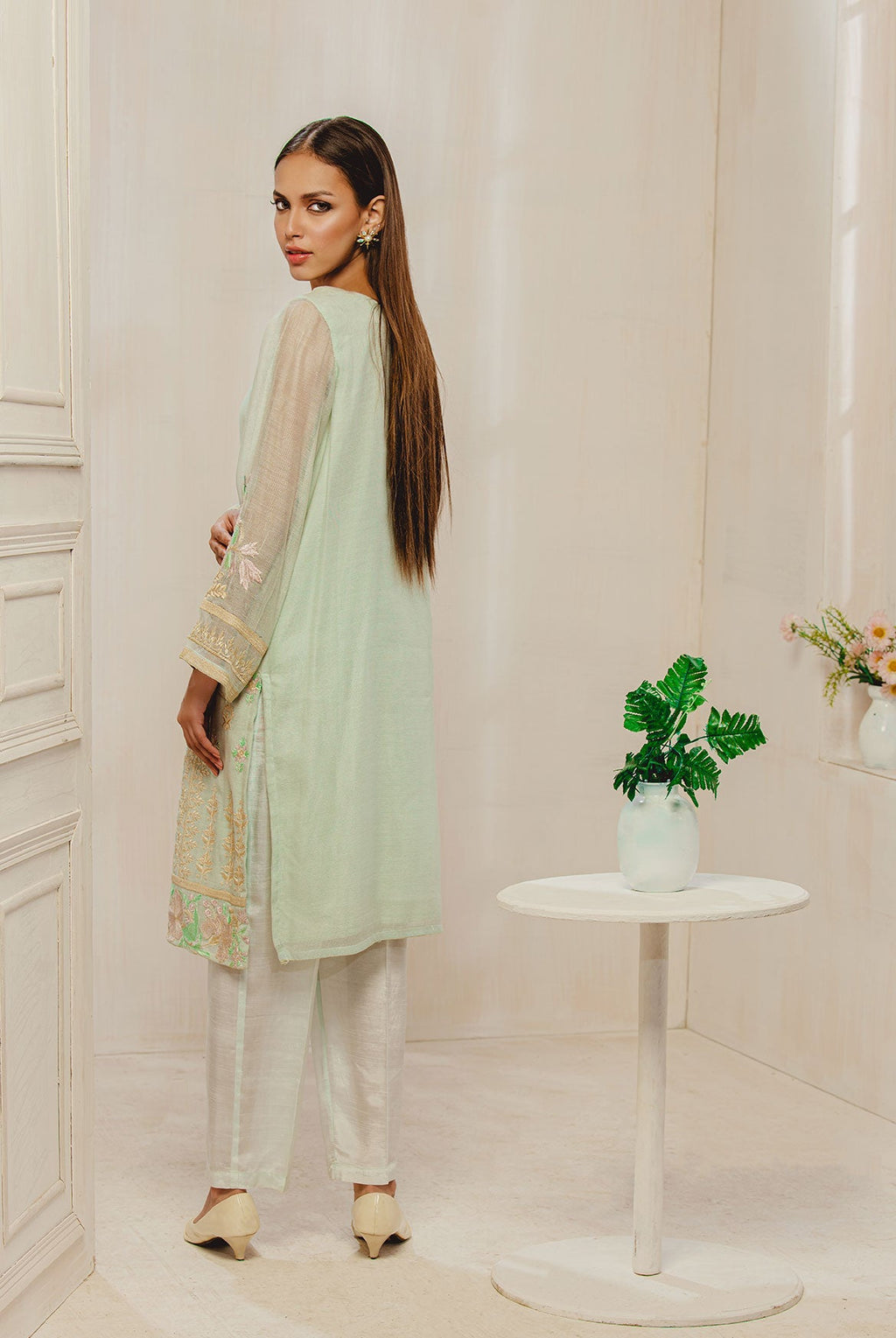 DA-1217 L-GREEN EMBROIDERED KURTA