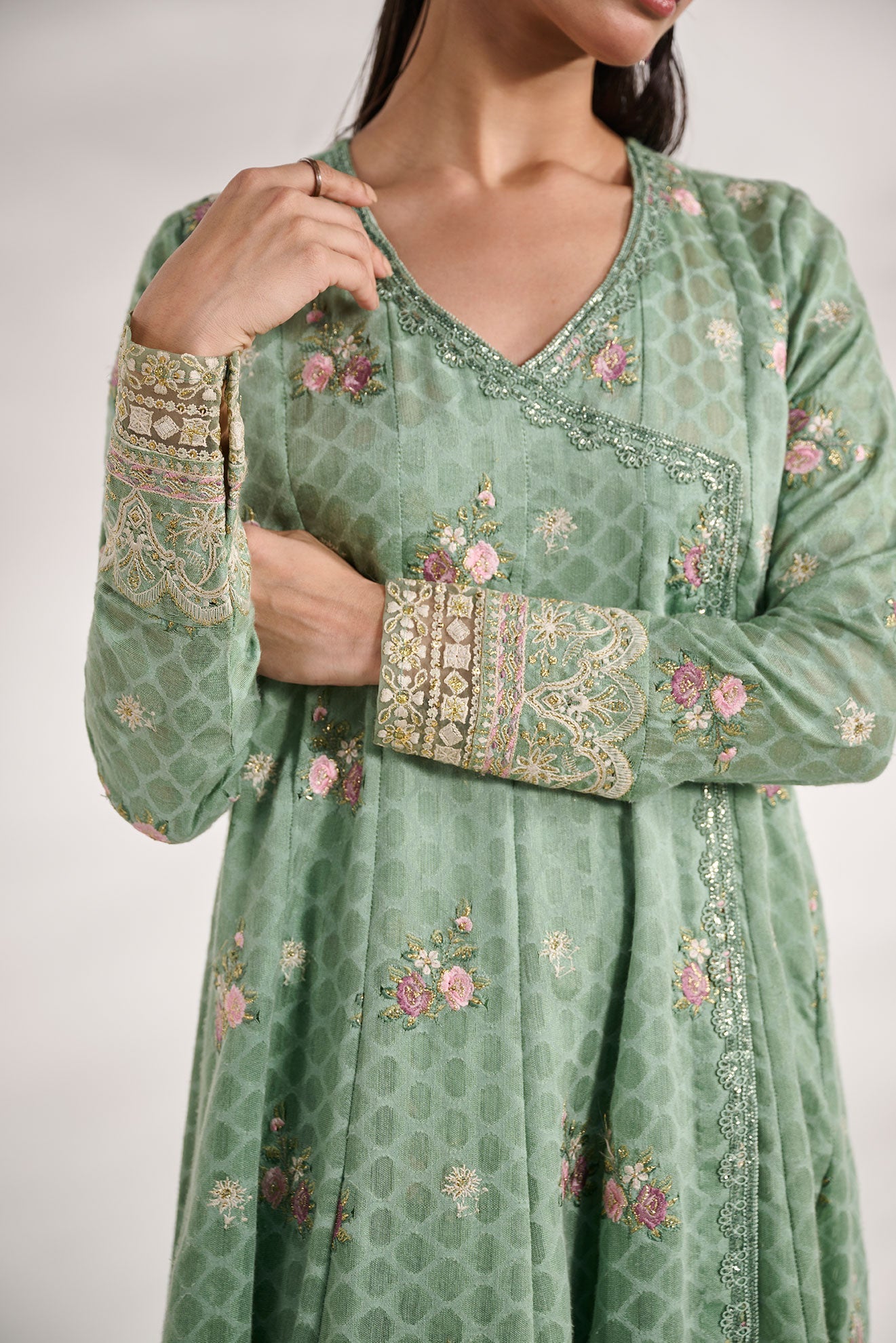 SS24DA-2473   GREEN  2PCS  EMBROIDERED KURTA WITH TROUSER