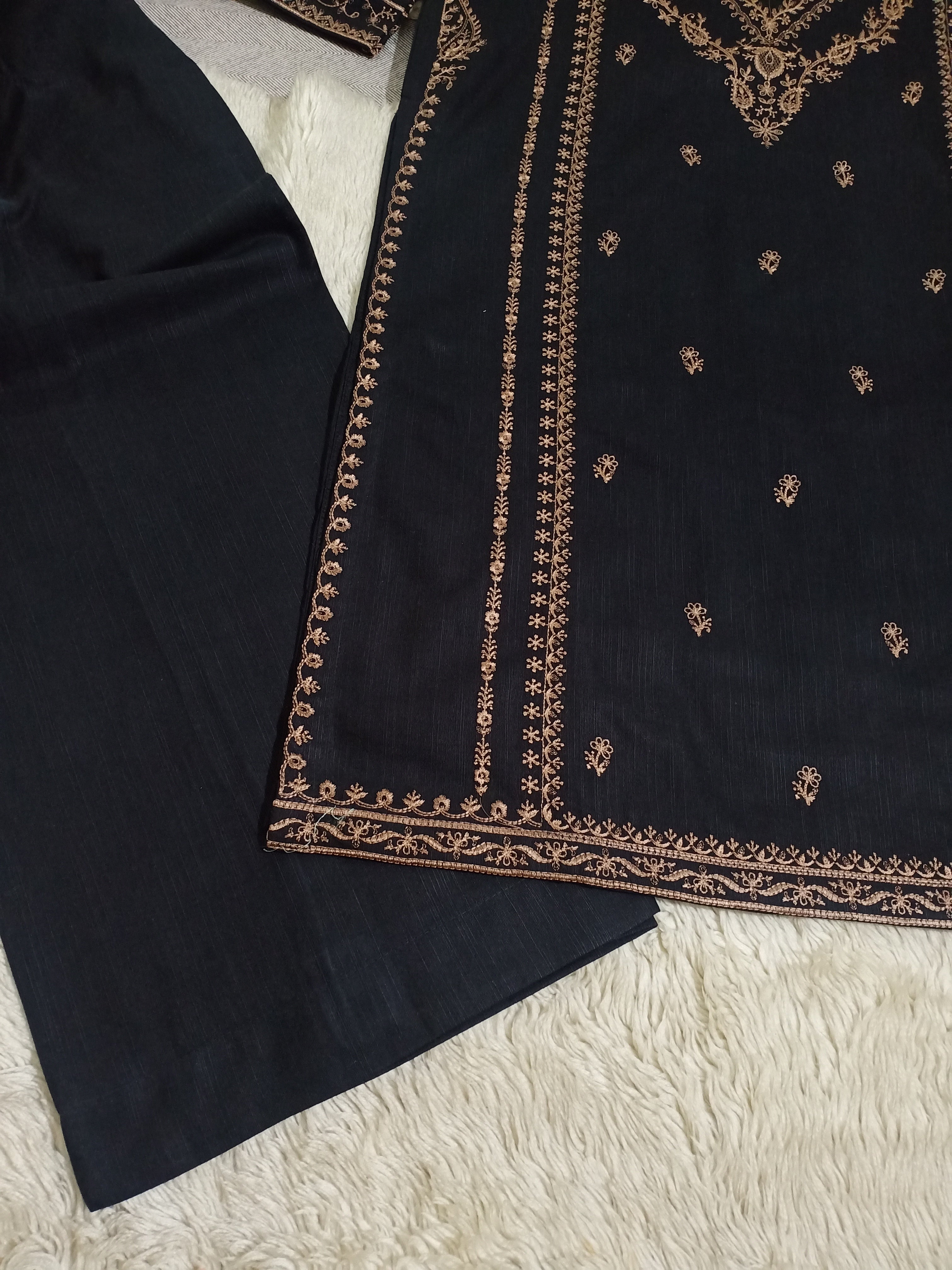 Black n beige