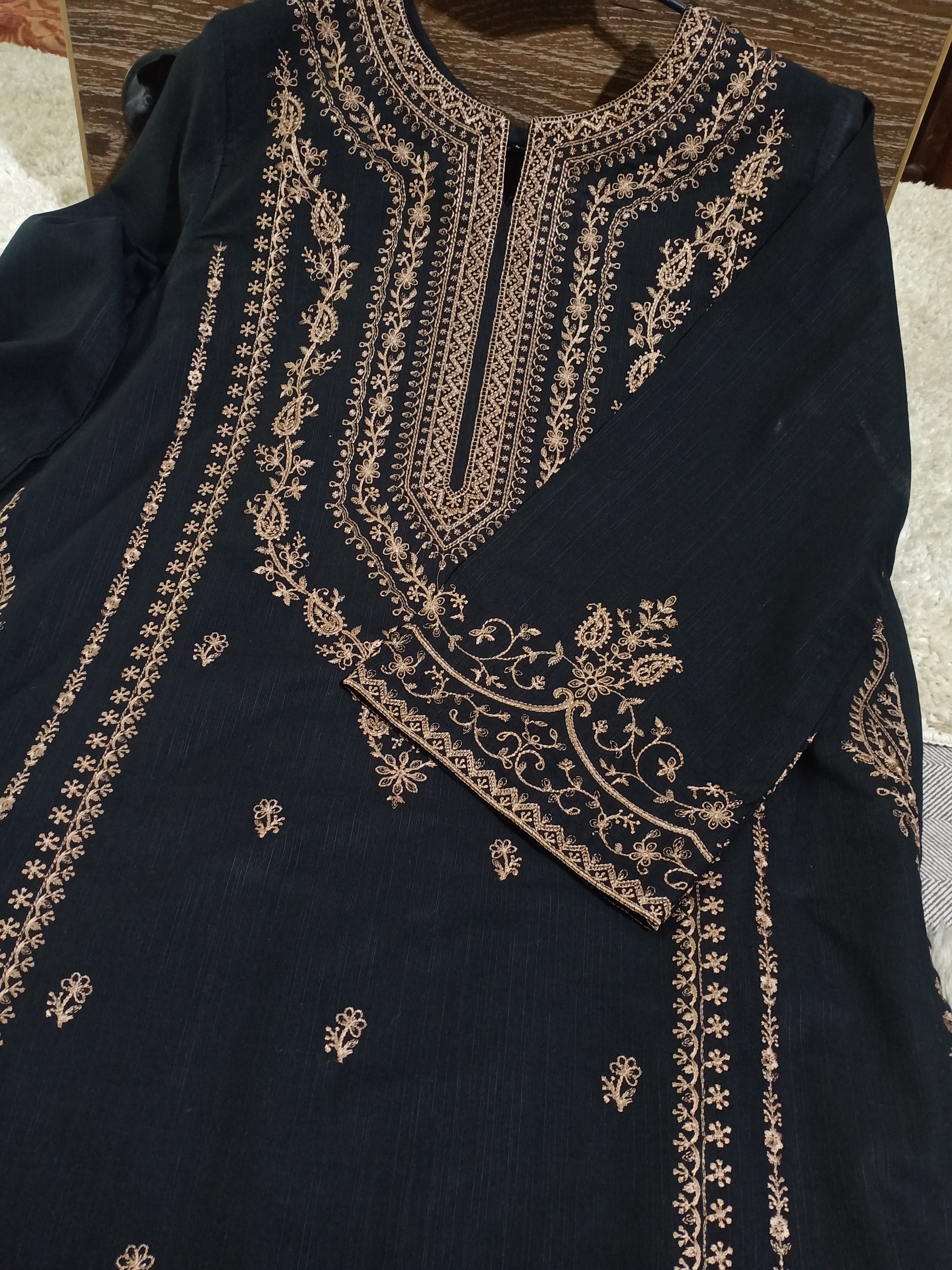 Black n beige